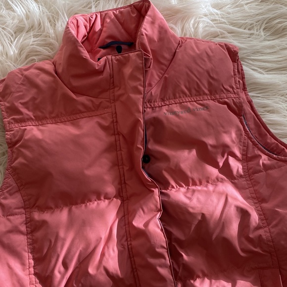 VINEYARD VINES puffed vest - Picture 14 of 15